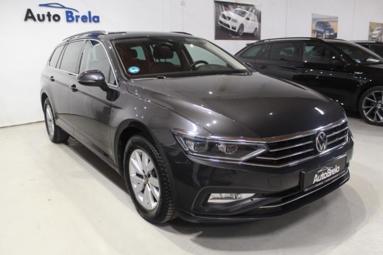Volkswagen Passat - hlavní fotka inzerátu