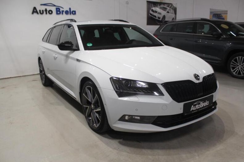Škoda Superb - hlavní foto