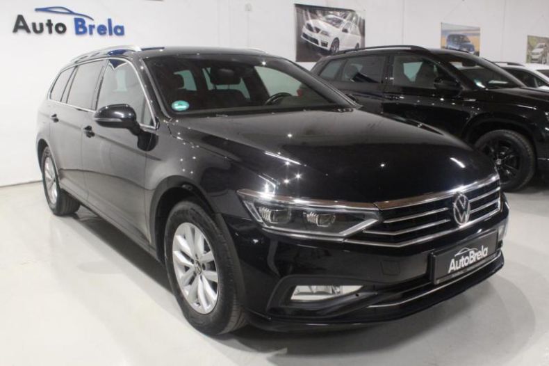 Volkswagen Passat - hlavní fotka inzerátu