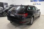 Škoda Superb - fotka číslo 11