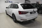 Škoda Superb - fotka číslo 8