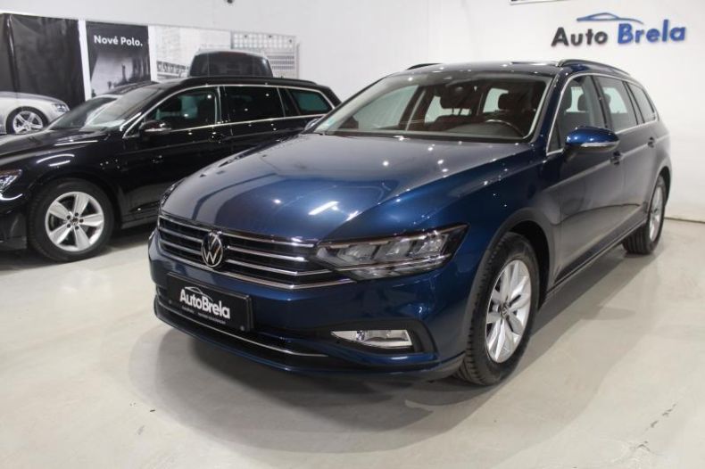Volkswagen Passat - hlavní fotka