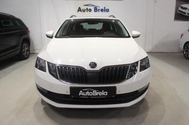 Škoda Octavia - hlavní fotka