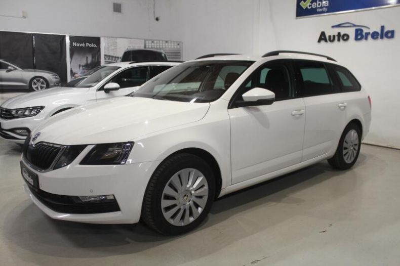 Škoda Octavia - hlavní fotka
