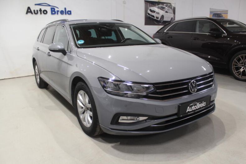 Volkswagen Passat - hlavní fotka inzerátu