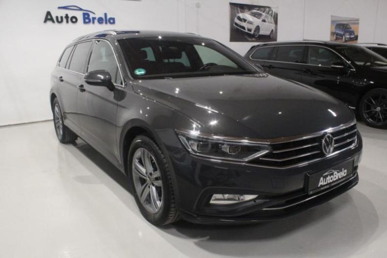 Volkswagen Passat - hlavní foto