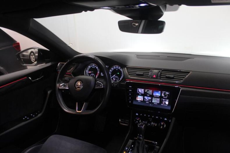 Škoda Superb - hlavní fotka