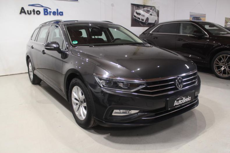 Volkswagen Passat - hlavní fotka inzerátu