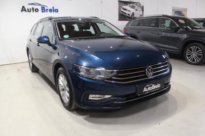 Volkswagen Passat - hlavní foto