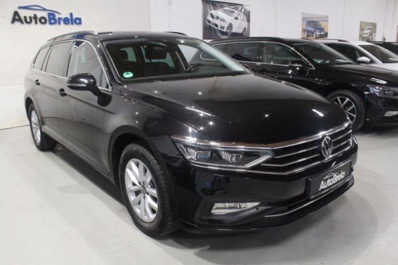 Volkswagen Passat - hlavní fotka inzerátu