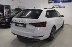 Škoda Superb - fotka číslo 11