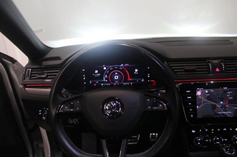Škoda Superb - hlavní fotka