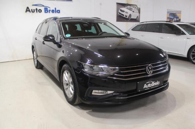 Volkswagen Passat - hlavní foto