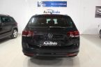 Volkswagen Passat - fotka číslo 10