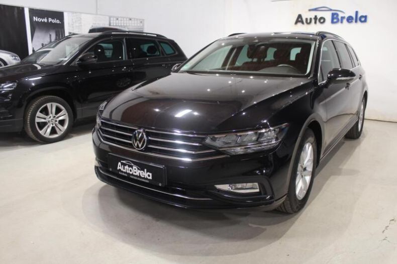 Volkswagen Passat - hlavní fotka