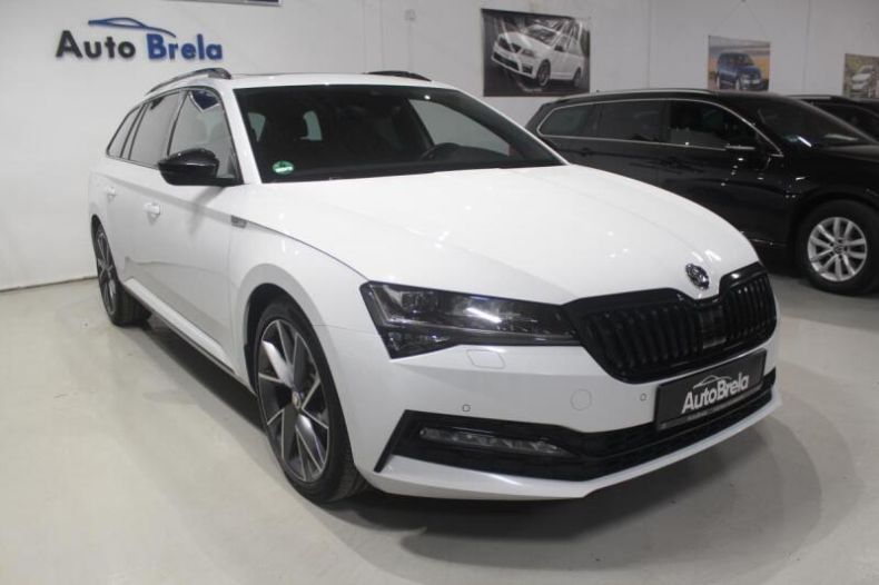Škoda Superb - hlavní foto