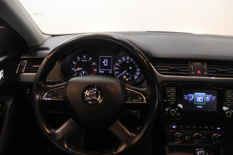 Škoda Octavia - hlavní fotka