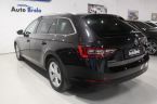 Škoda Superb - fotka číslo 8