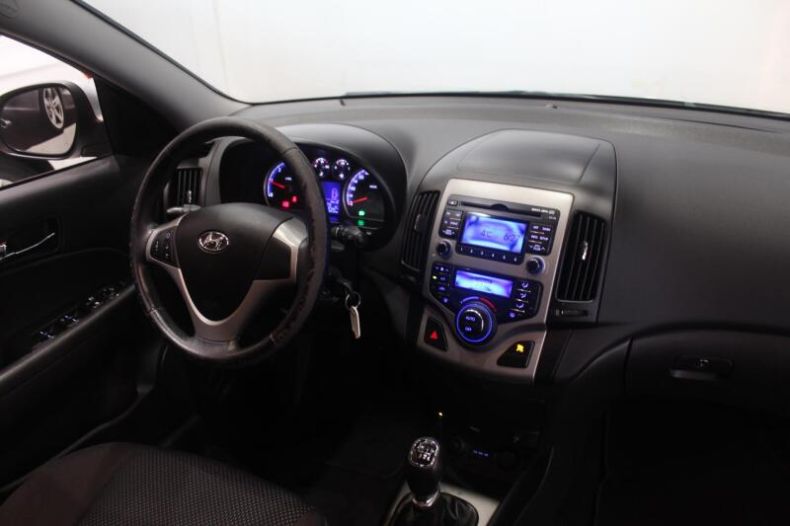 Hyundai i30 - hlavní fotka