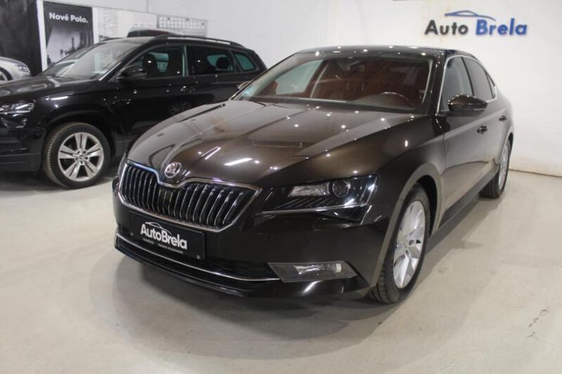 Škoda Superb - hlavní fotka