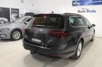 Volkswagen Passat - fotka číslo 11