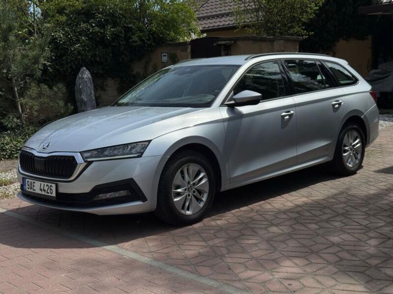 Škoda Octavia - hlavní fotka
