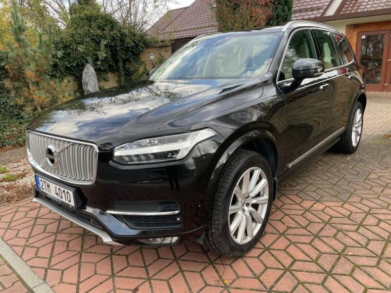 Volvo XC90 - hlavní foto