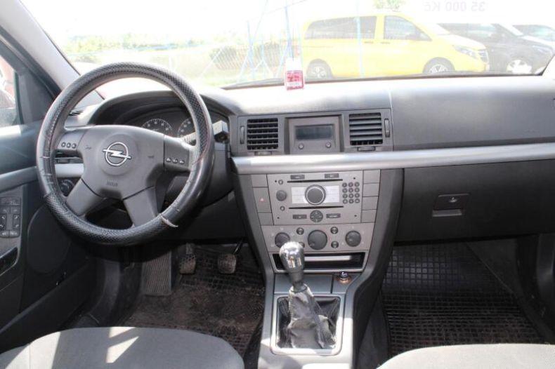 Opel Vectra - hlavní fotka