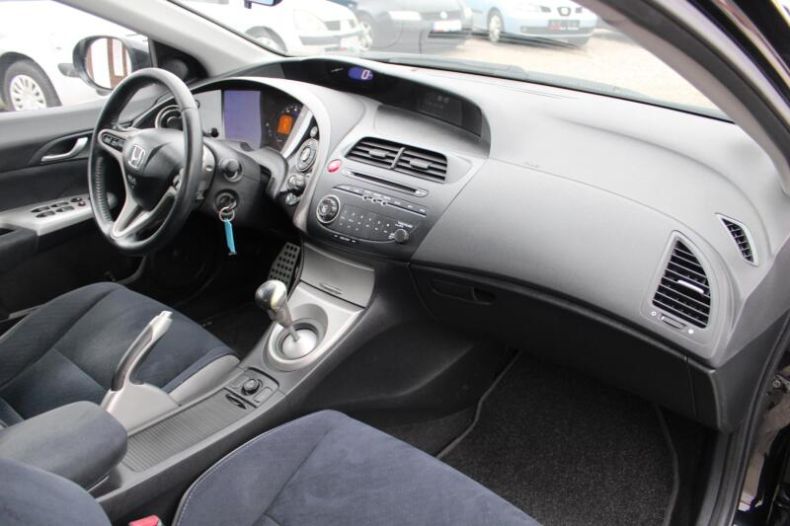 Honda Civic - hlavní fotka