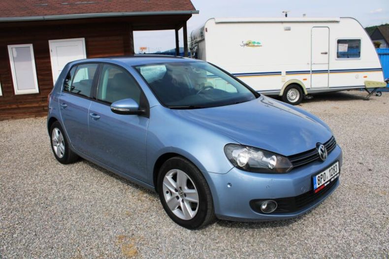 Volkswagen Golf - hlavní fotka inzerátu