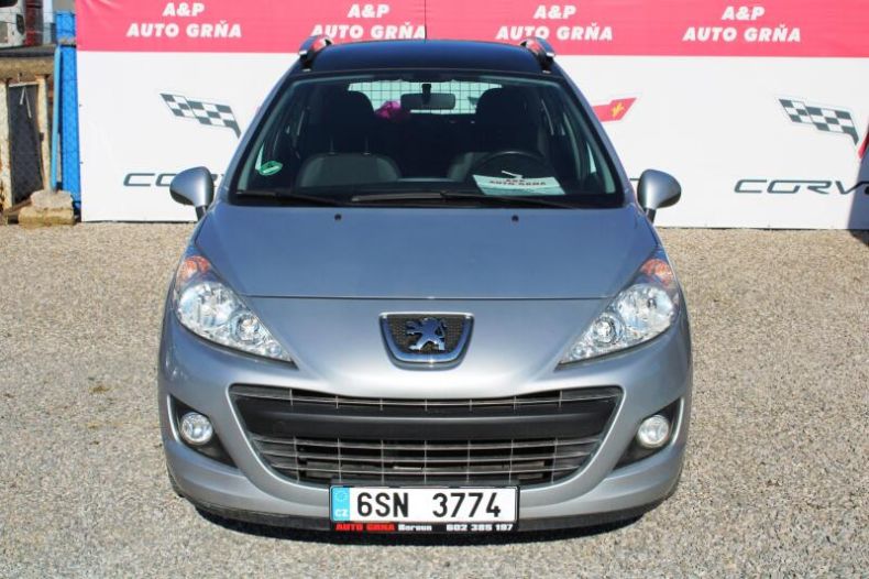 Peugeot 207 - hlavní fotka