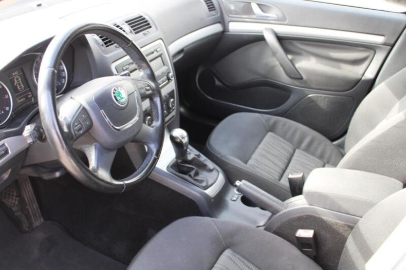 Škoda Octavia - hlavní fotka