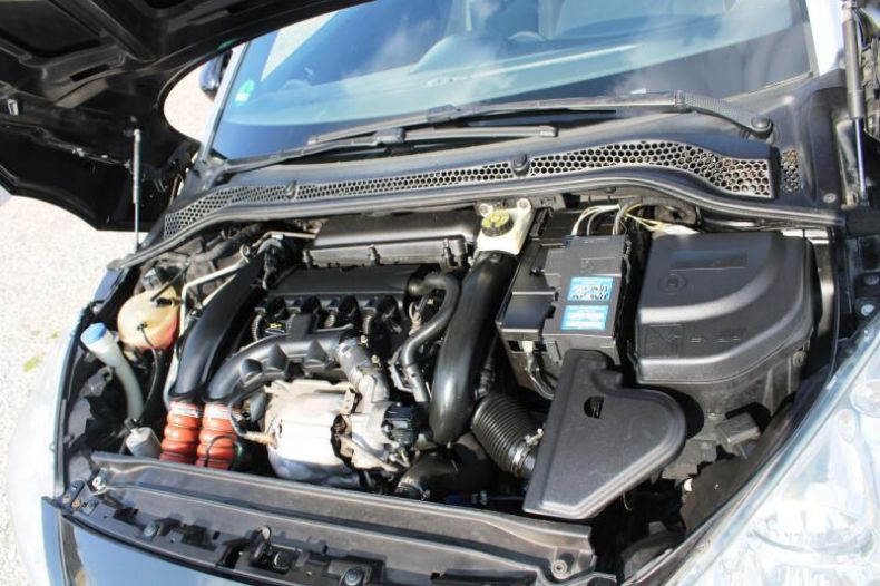 Peugeot RCZ - hlavní fotka