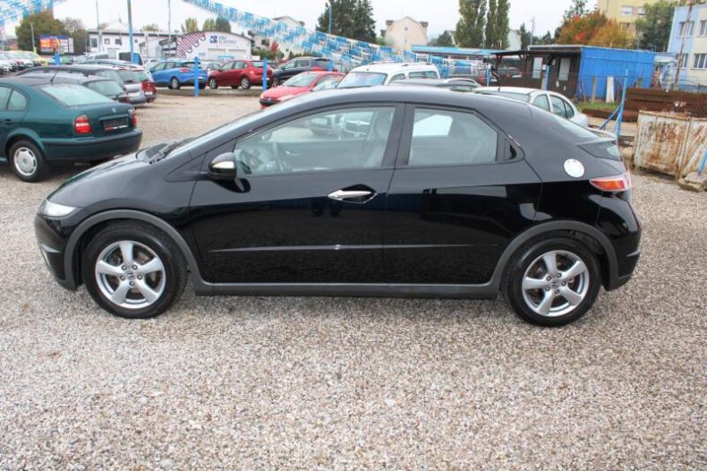 Honda Civic - hlavní fotka