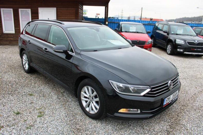 Volkswagen Passat - hlavní fotka inzerátu