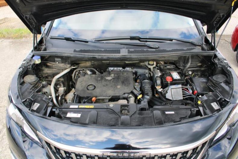 Peugeot 3008 - hlavní fotka