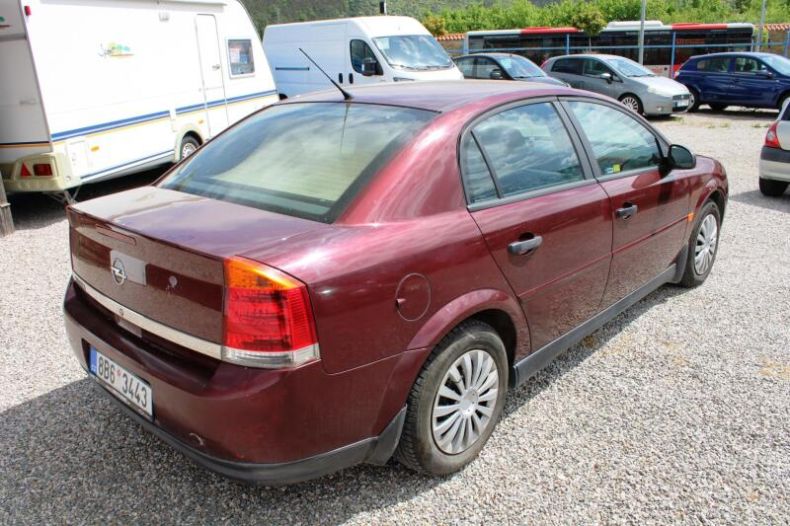 Opel Vectra - hlavní fotka
