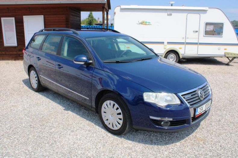 Volkswagen Passat - hlavní fotka inzerátu