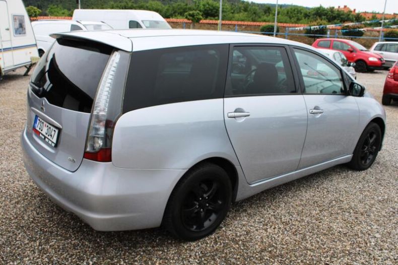 Mitsubishi Grandis - hlavní fotka