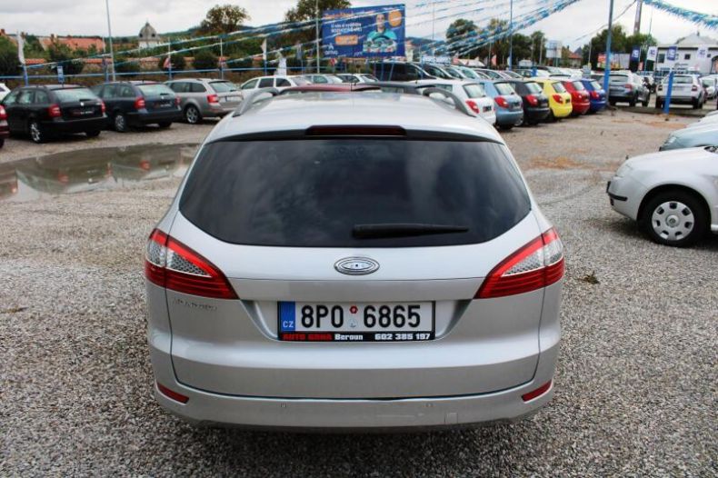 Ford Mondeo - hlavní fotka