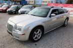 Chrysler 300 - fotka číslo 2
