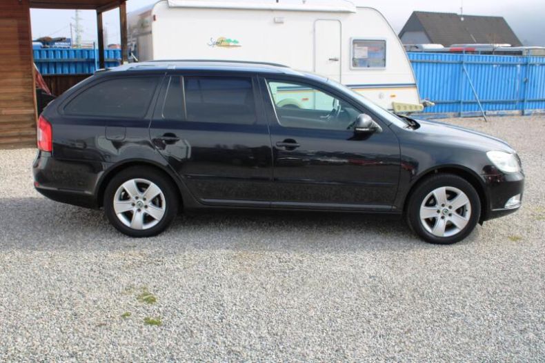 Škoda Octavia - hlavní fotka