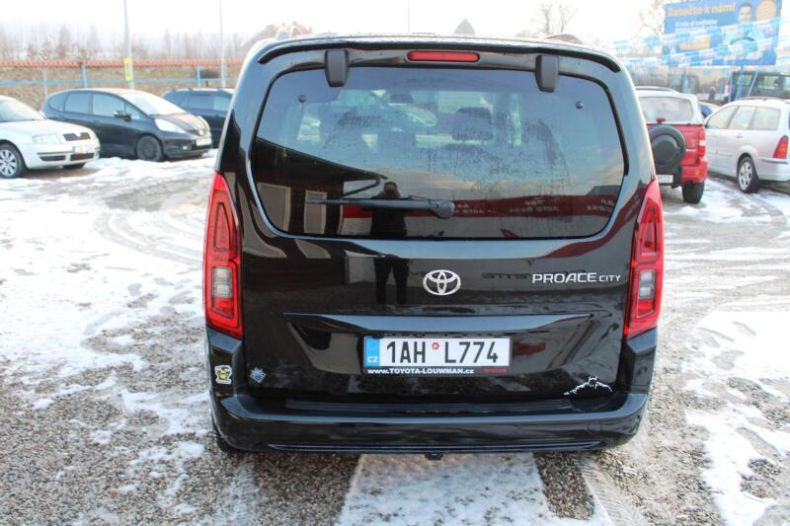 Toyota ProAce City Verso - hlavní fotka