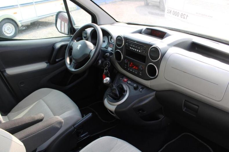 Peugeot Partner - hlavní fotka