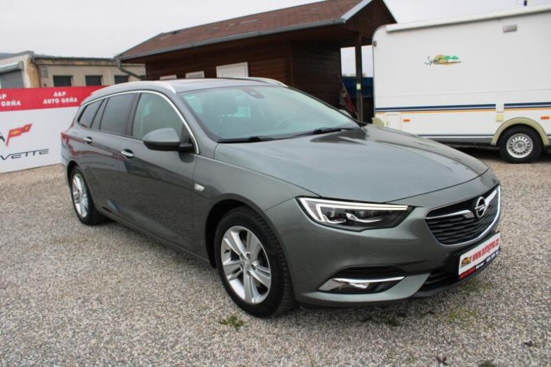 Opel Insignia - hlavní foto