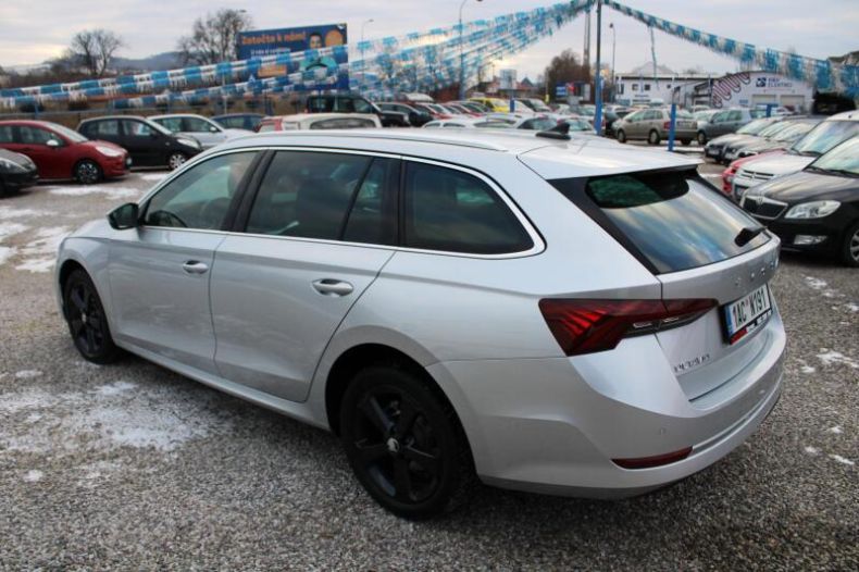 Škoda Octavia - hlavní fotka