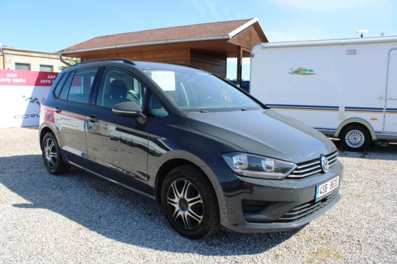 Volkswagen Golf - hlavní fotka inzerátu