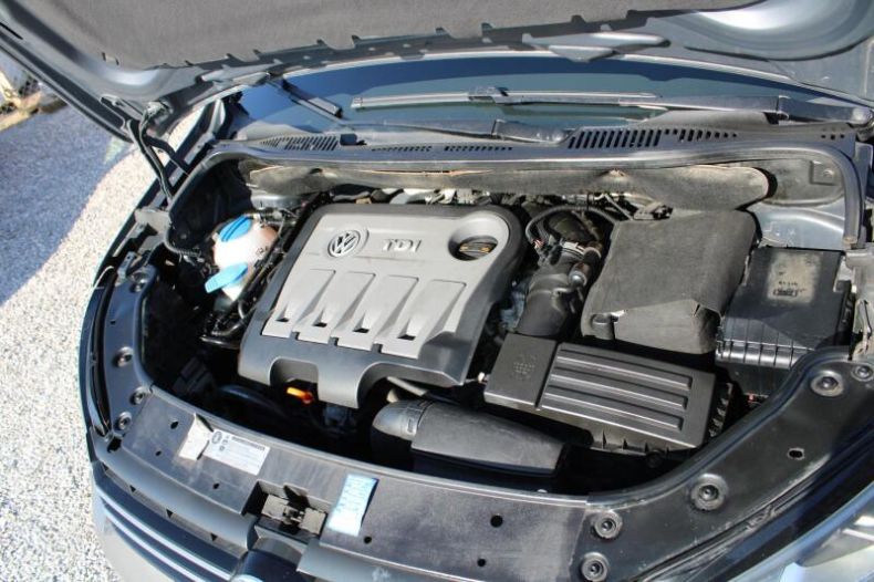 Volkswagen Touran - hlavní fotka