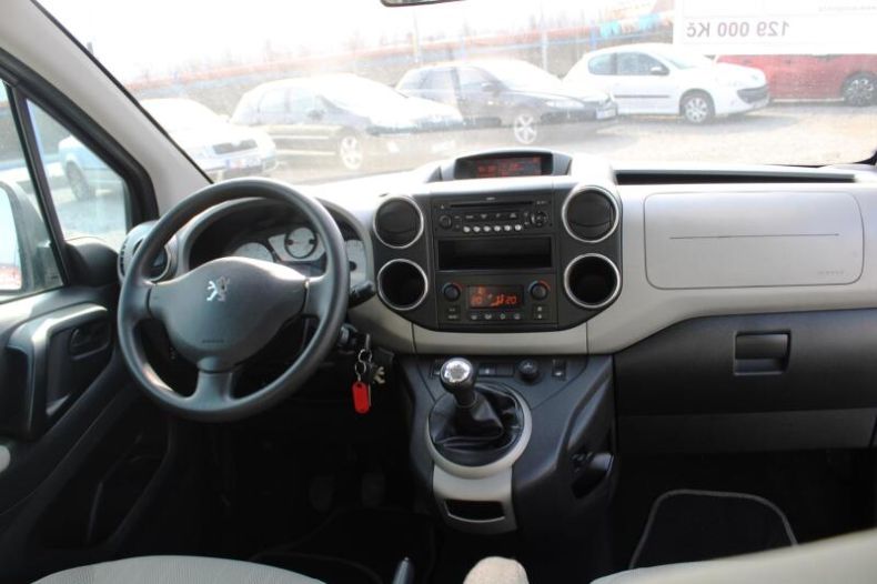 Peugeot Partner - hlavní fotka