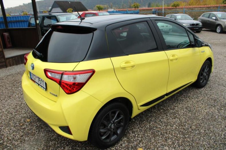 Toyota Yaris - hlavní fotka
